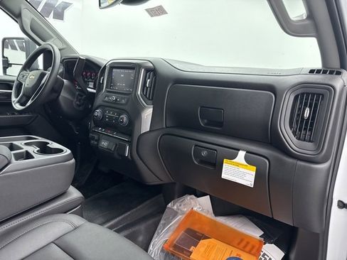 New 2026 Chevrolet Silverado 2500 W/T w/ WT Convenience Package image 37