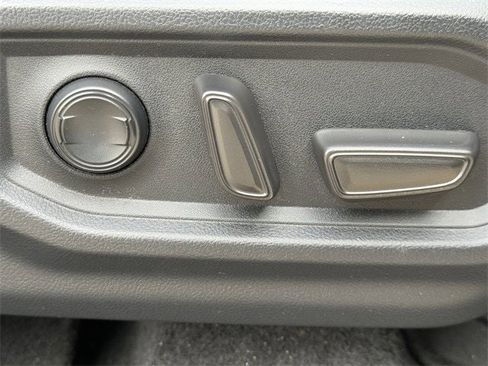 Used 2022 Toyota Tundra Limited image 33