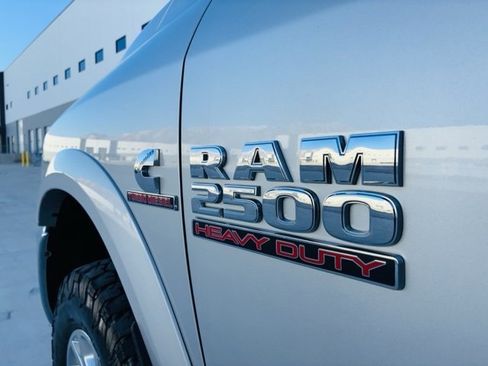 Used 2015 RAM 2500 Laramie w/ Convenience Group image 2