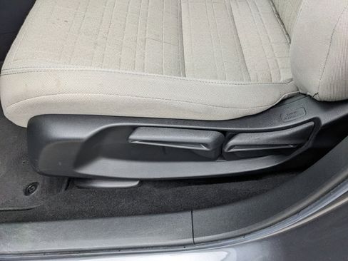 Used 2023 Honda HR-V LX image 20
