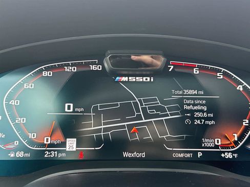 Used 2021 BMW M550i xDrive w/ Executive Package image 31