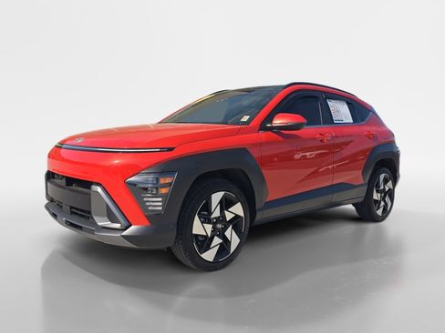 Used 2024 Hyundai Kona Limited AWD/4WD image 7