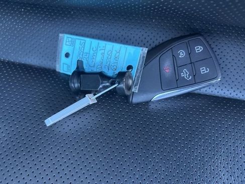 Used 2024 GMC Sierra 2500 Denali w/ Denali Reserve Package image 26