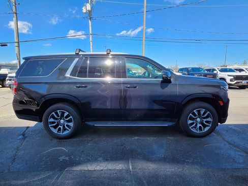 Used 2021 Chevrolet Tahoe LT w/ LT Signature Package AWD/4WD image 6