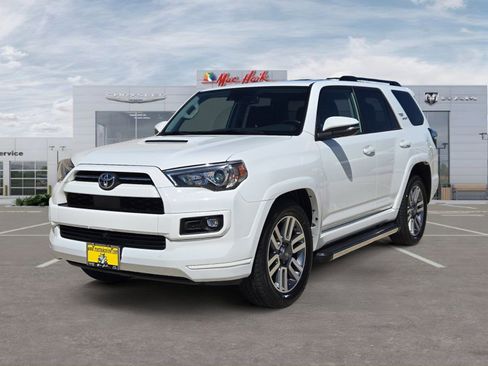 Used 2022 Toyota 4Runner TRD Sport w/ Technology Package image 1