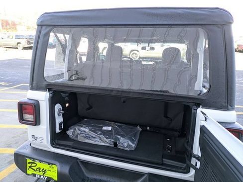 New 2026 Jeep Wrangler Sport AWD/4WD image 29