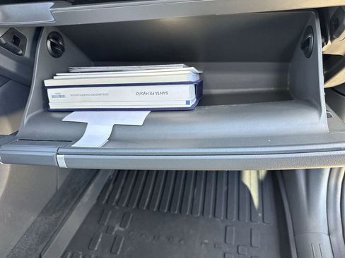 Used 2025 Hyundai Santa Fe Calligraphy image 36