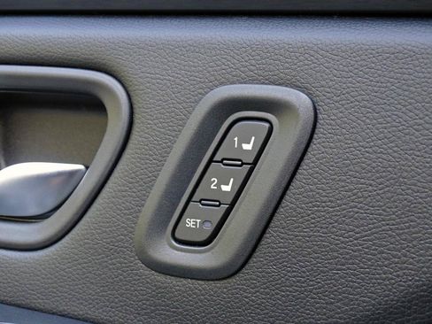 Used 2023 Honda Pilot EX-L image 23