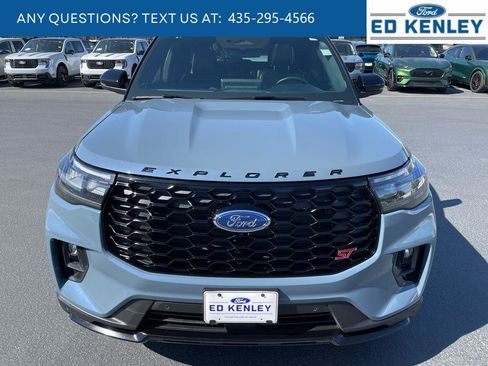 Used 2025 Ford Explorer ST w/ Sun And Sound Package AWD/4WD image 25