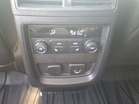Used 2020 Buick Envision Essence w/ Experience Buick Package FWD image 15