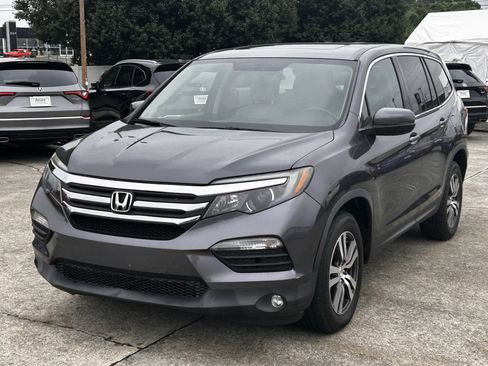 Used 2017 Honda Pilot EX-L image 2