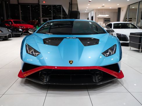 Used 2023 Lamborghini Huracan STO RWD image 34