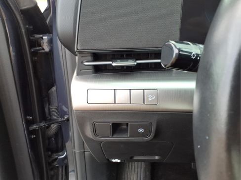 Used 2025 Hyundai Kona SEL AWD/4WD image 14