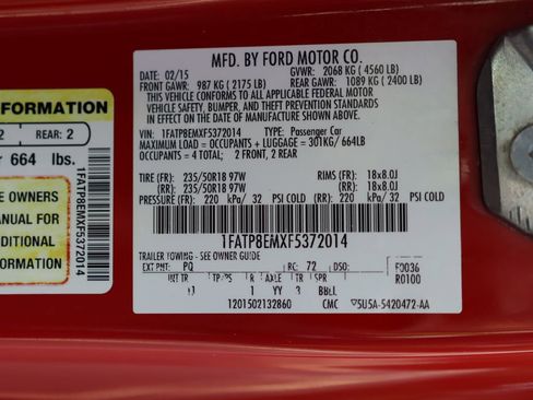 Used 2015 Ford Mustang Convertible w/ Equipment Group 051A RWD image 31