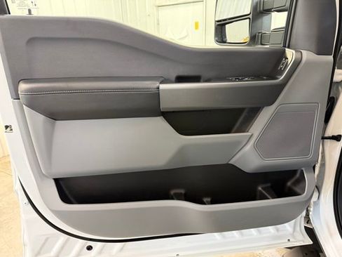 Used 2025 Ford F350 XLT w/ FX4 Off-Road Package image 14