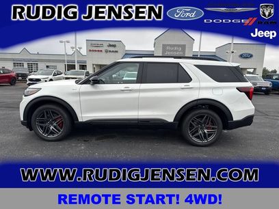 New 2025 Ford Explorer ST-Line w/ Premium Package