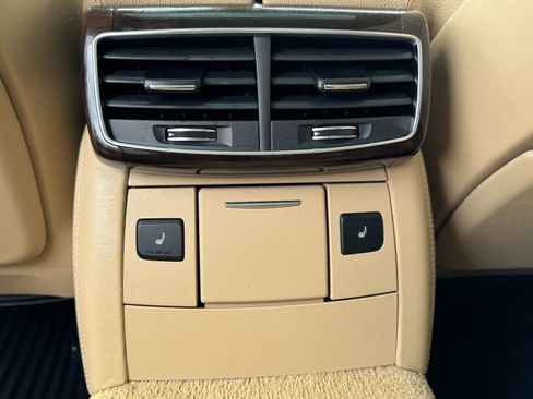 Used 2012 Audi A8 L 4.2 image 12