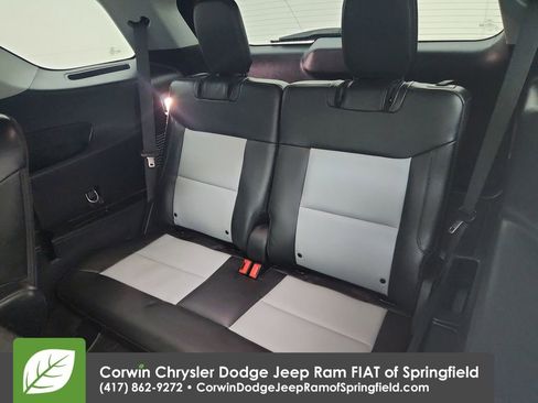 Used 2022 Ford Explorer XLT w/ Equipment Group 202A image 31