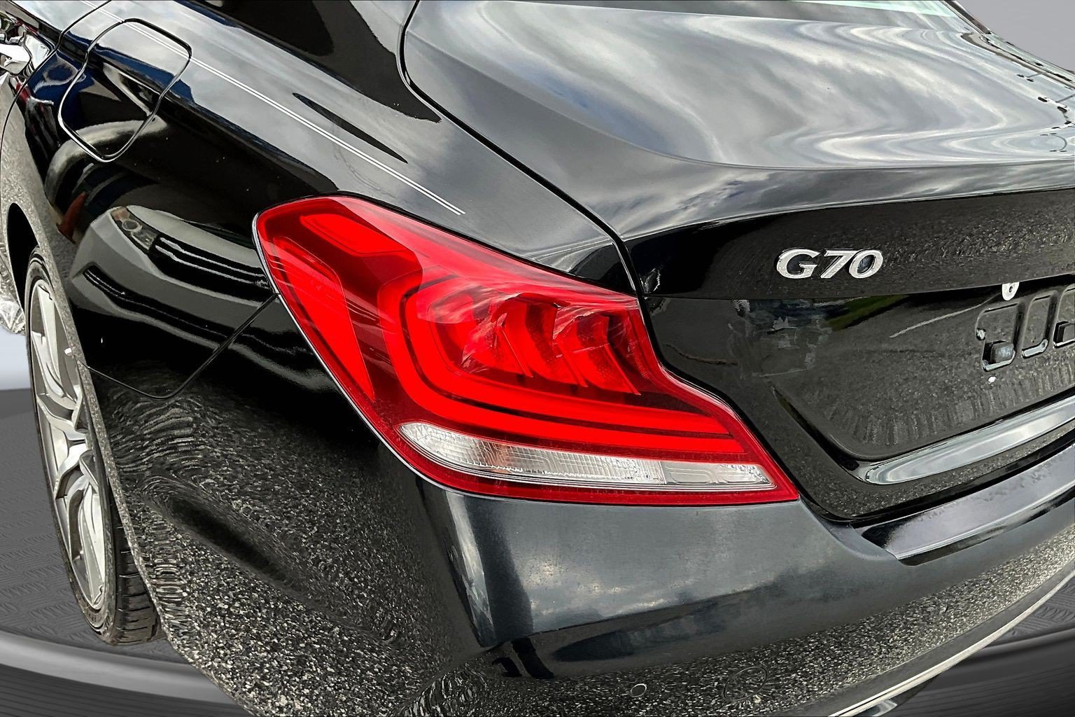 Used 2019 Genesis G70 3.3T Advanced w/ Elite Package RWD image 21