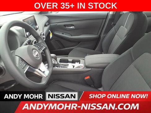 New 2025 Nissan Sentra SV image 8