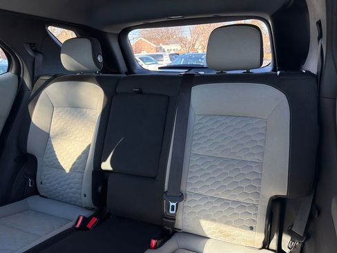 Used 2020 Chevrolet Equinox LT image 25