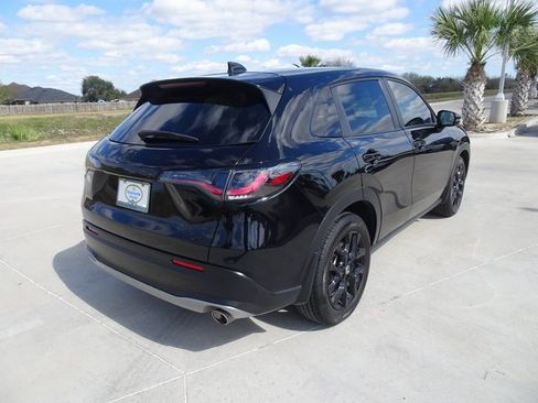 Certified 2023 Honda HR-V Sport image 4