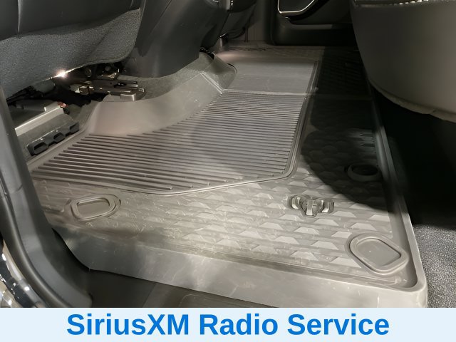 Used 2023 RAM 1500 Laramie AWD/4WD image 17