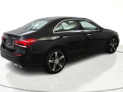Used 2021 Mercedes-Benz A 220 4MATIC w/ Premium Package image 9