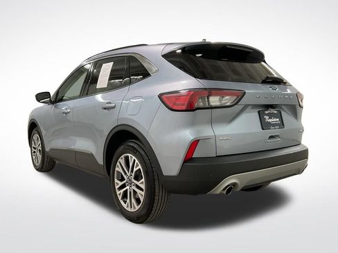 Used 2022 Ford Escape SEL image 2