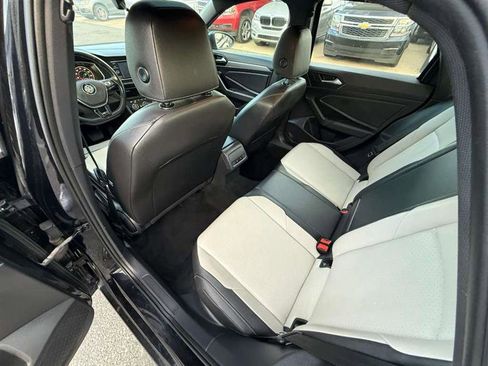Used 2019 Volkswagen Jetta R-Line w/ R-Line Cold Weather Package image 24