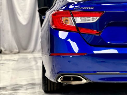 Used 2021 Honda Accord Sport image 14