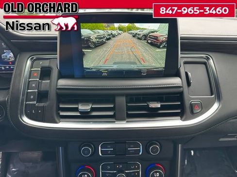 Used 2022 Chevrolet Suburban LT AWD/4WD image 19