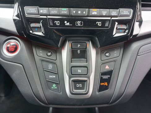 Used 2024 Honda Odyssey Sport image 12