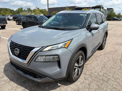 Used 2023 Nissan Rogue SL AWD/4WD image 34