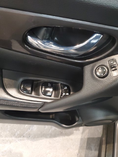 Used 2019 Nissan Rogue SV AWD/4WD image 11