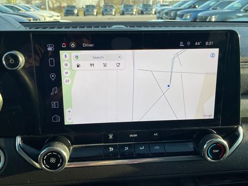 Used 2024 Chevrolet Colorado W/T image 16