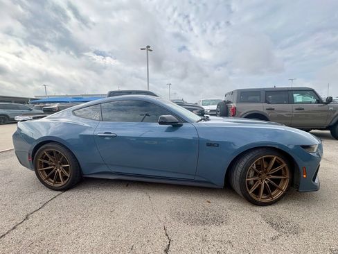 Used 2024 Ford Mustang GT RWD image 2