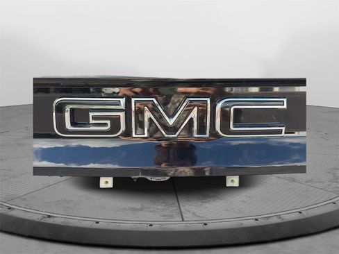 New 2026 GMC Acadia Elevation w/ Black Edition AWD/4WD image 18