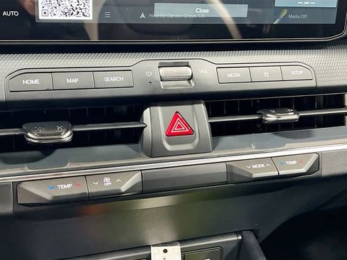 New 2025 Kia K4 GT-Line w/ GT-Line Premium Package image 16