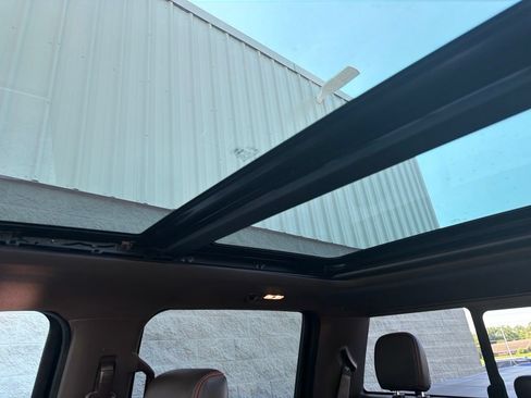 Used 2016 Ford F150 King Ranch w/ Equipment Group 601A Luxury AWD/4WD image 16