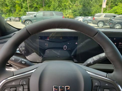 New 2025 Buick Envista Avenir FWD image 20