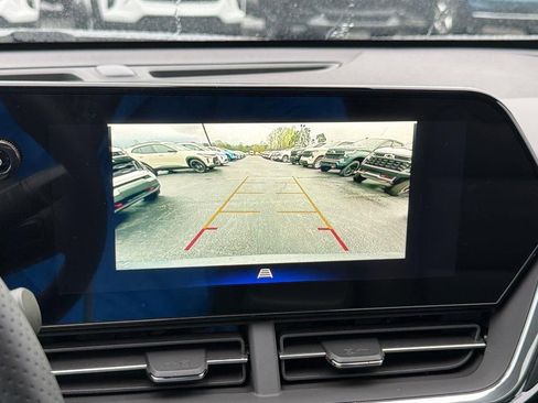 New 2026 Chevrolet Trax RS w/ Sunroof Package FWD image 26
