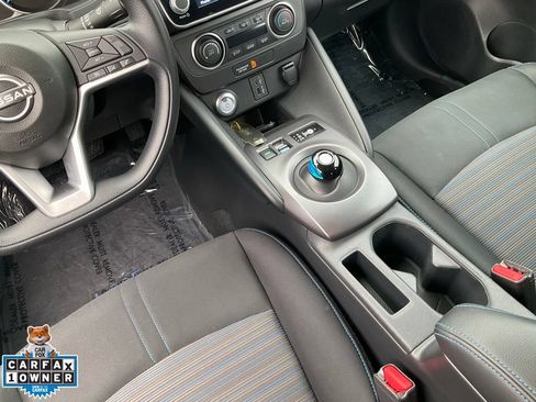 Used 2025 Nissan Leaf S FWD image 41