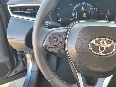Used 2026 Toyota Corolla Cross LE FWD image 22