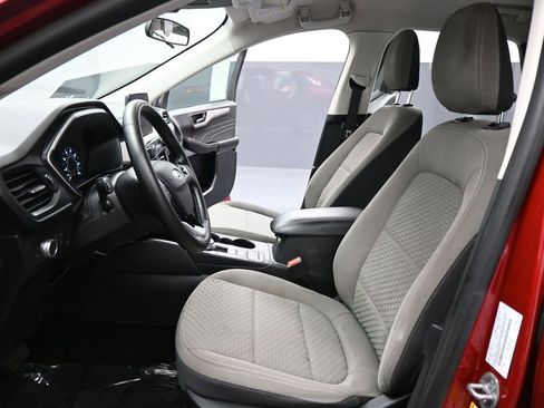 Certified 2022 Ford Escape SE w/ Convenience Package image 10