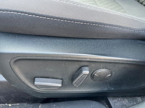 Used 2020 Ford Escape SE AWD/4WD image 8
