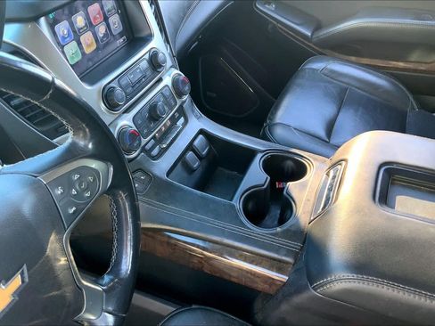 Used 2019 Chevrolet Tahoe LT AWD/4WD image 17
