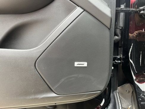 Certified 2025 Cadillac XT6 Premium Luxury image 34