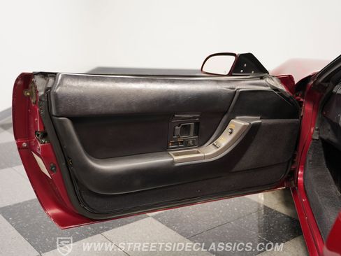 Used 1990 Chevrolet Corvette Convertible image 37