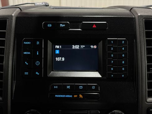 Used 2022 Ford F350 XL w/ Power Equipment Group image 37